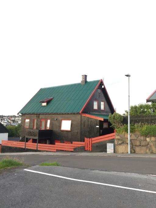 Apartment In The Center Of Torshavn, Free Parking. Exterior foto